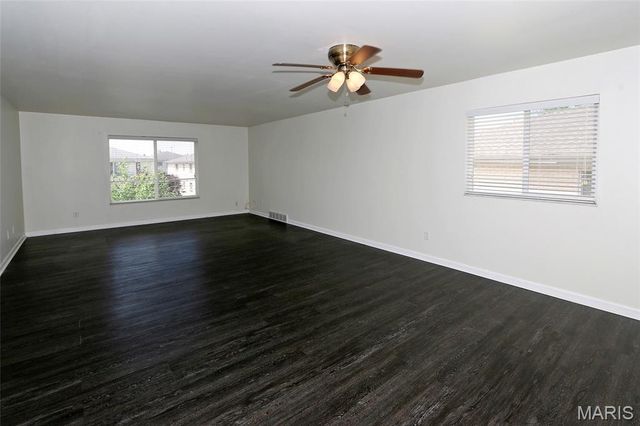 10017 Chardin Way 3, St Louis, MO 63128