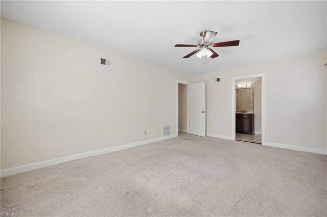 4624 Serapis LN, Virginia Beach, VA 23462