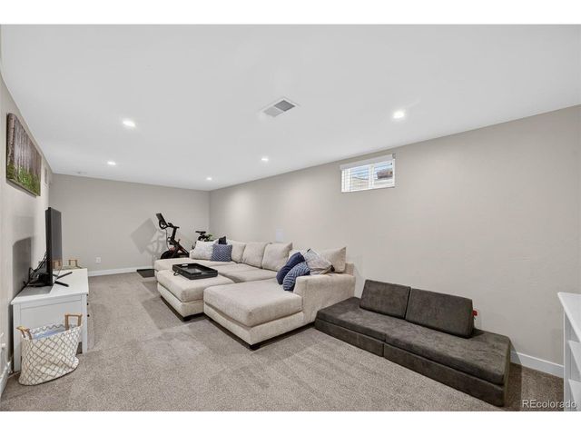 6522 Benton Cir, Arvada, CO 80003