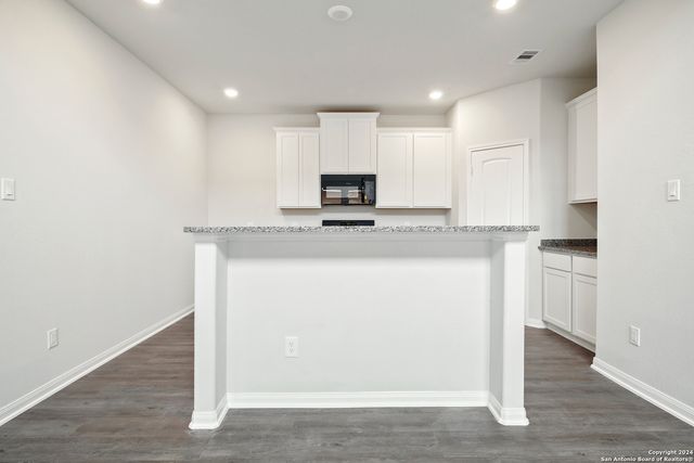 134 Ashley Loop, San Antonio, TX 78253