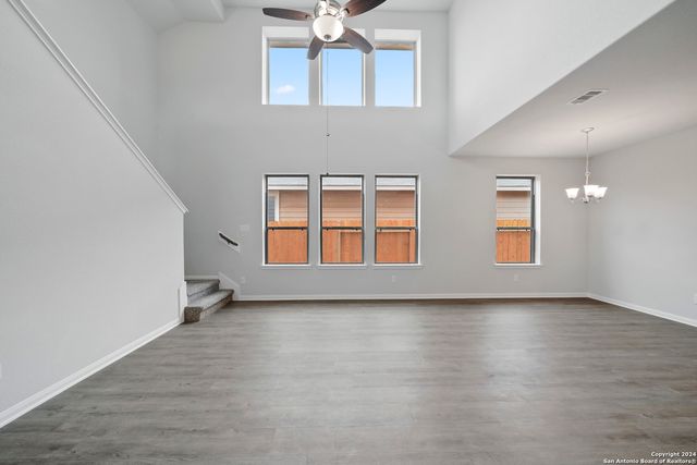 134 Ashley Loop, San Antonio, TX 78253