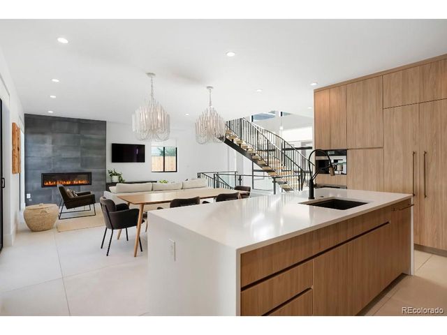 3929 W 24th Ave, Denver, CO 80212