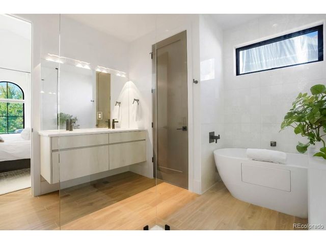 3929 W 24th Ave, Denver, CO 80212