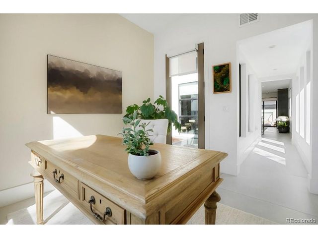 3929 W 24th Ave, Denver, CO 80212