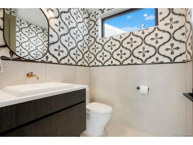 3929 W 24th Ave, Denver, CO 80212