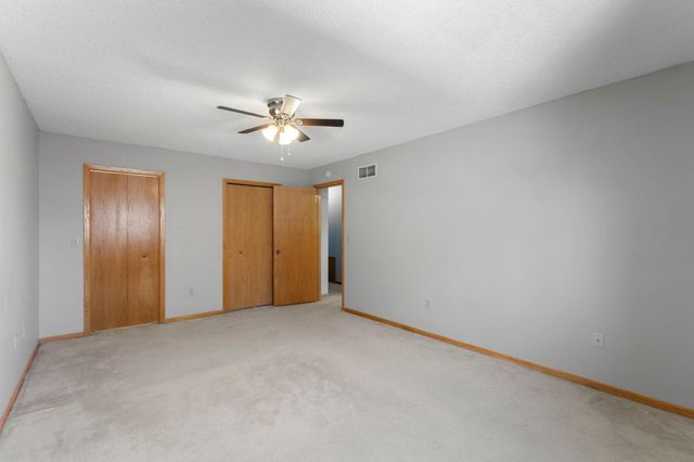 4026 Wilshire Circle 76, Shoreview, MN 55126