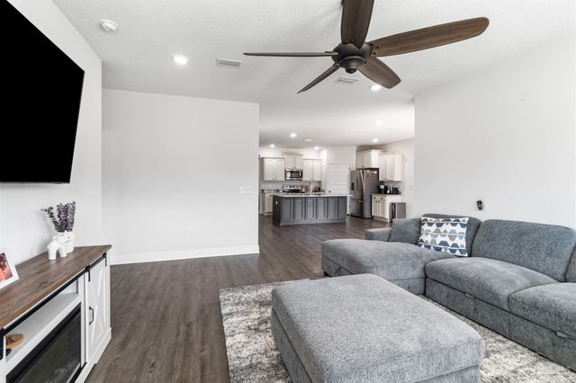 7979 Burnside Loop, Pensacola, FL 32526