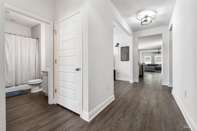 7979 Burnside Loop, Pensacola, FL 32526