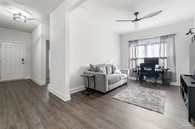 7979 Burnside Loop, Pensacola, FL 32526