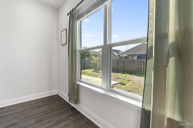 7979 Burnside Loop, Pensacola, FL 32526