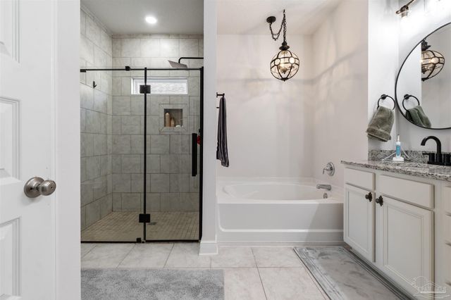 7979 Burnside Loop, Pensacola, FL 32526