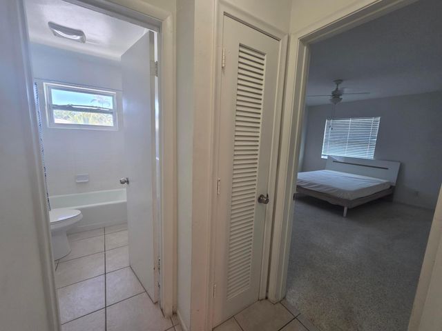 701 SE 15th Street 12, Fort Lauderdale, FL 33316