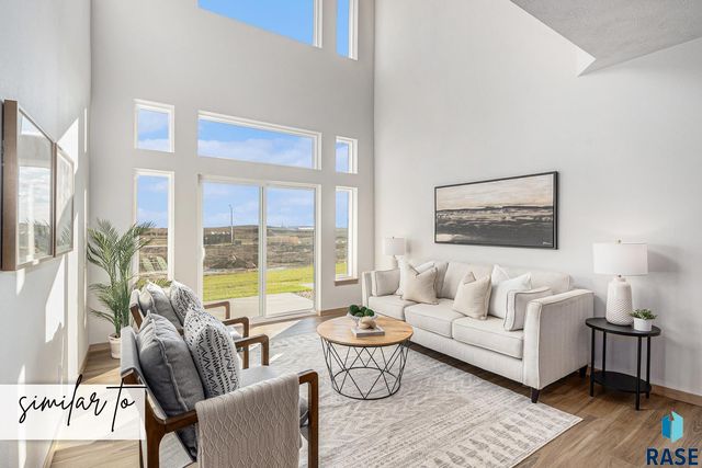 2317 E Jetty Pl Place, Sioux Falls, SD 57108