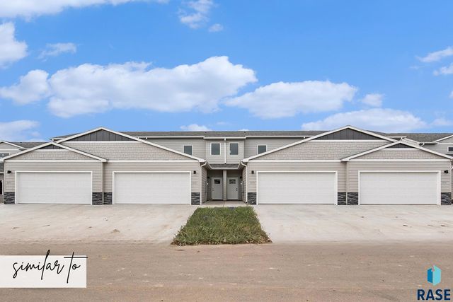 2317 E Jetty Pl Place, Sioux Falls, SD 57108