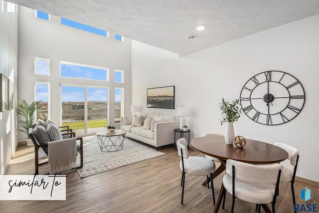 2317 E Jetty Pl Place, Sioux Falls, SD 57108