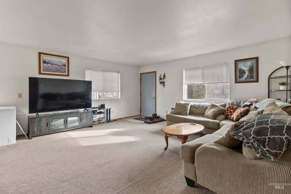 904 Vandal Dr. A-H, Moscow, ID 83843 photo 5