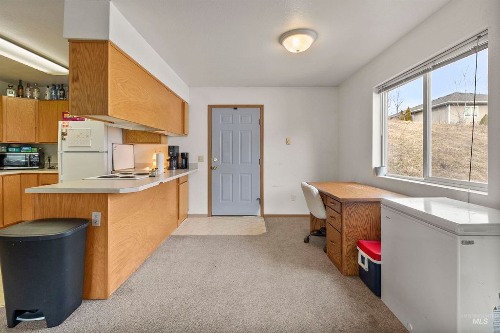 904 Vandal Dr. A-H, Moscow, ID 83843 photo 7