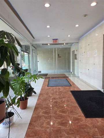 88-20 Parson Blvd 5H, Jamaica, NY 11432
