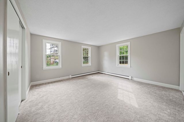 6 Nathans Way, Barnstable, MA 02655