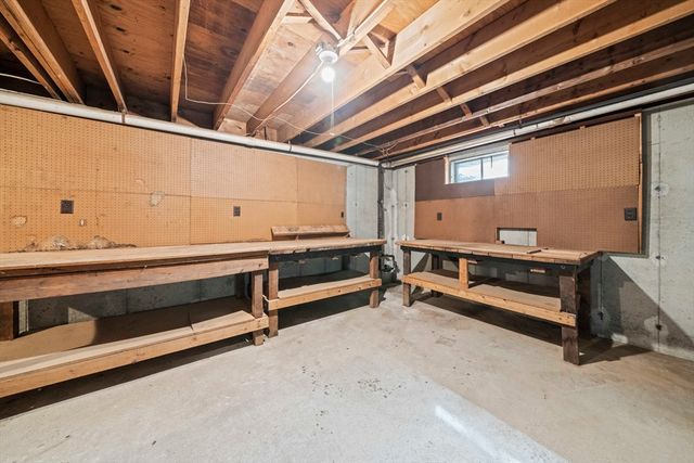 6 Nathans Way, Barnstable, MA 02655