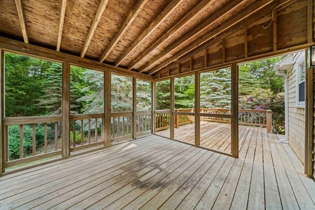 6 Nathans Way, Barnstable, MA 02655