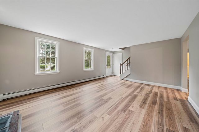6 Nathans Way, Barnstable, MA 02655