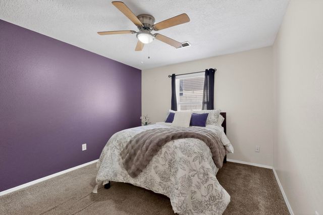 5715 Aida Road NW, Albuquerque, NM 87114