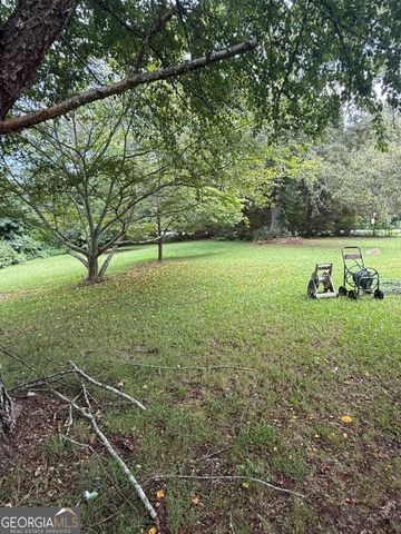 15 Clem Lowell Road, Carrollton, GA 30116