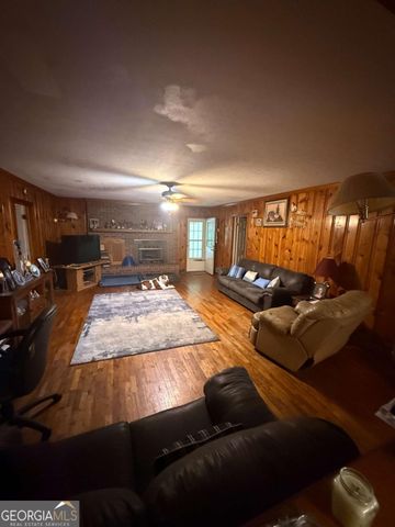 15 Clem Lowell Road, Carrollton, GA 30116