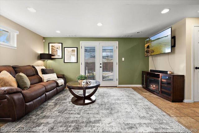 8915 Sioux, Redford Charter Township, MI 48239