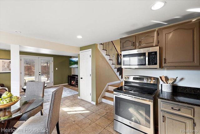 8915 Sioux, Redford Charter Township, MI 48239