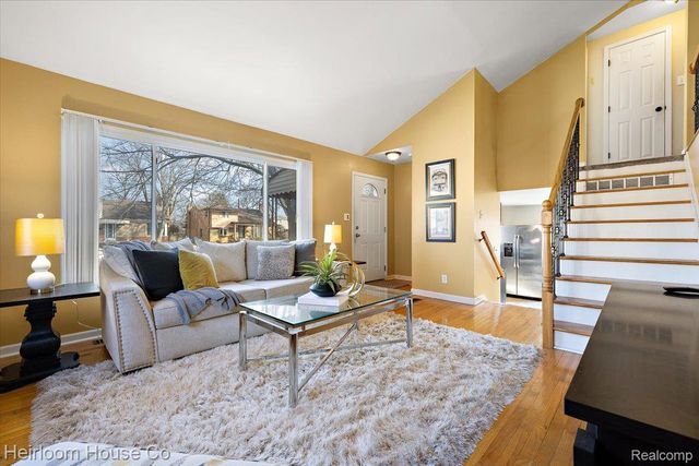 8915 Sioux, Redford Charter Township, MI 48239