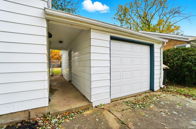 5220 Gardenview Avenue, Fort Wayne, IN 46809