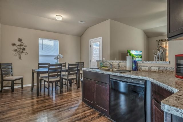 10201 Wimbledon Court, The Village, OK 73120