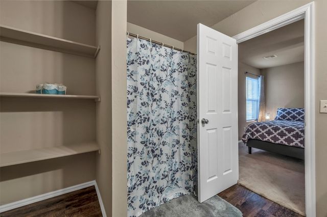 10201 Wimbledon Court, The Village, OK 73120