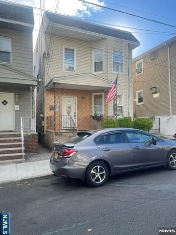 98 Devon Terrace, Kearny, NJ 07032