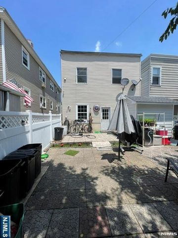 98 Devon Terrace, Kearny, NJ 07032