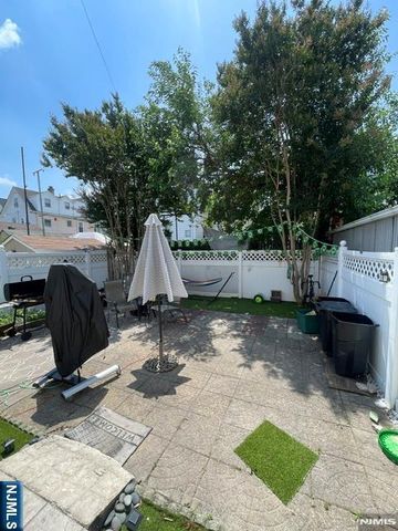 98 Devon Terrace, Kearny, NJ 07032