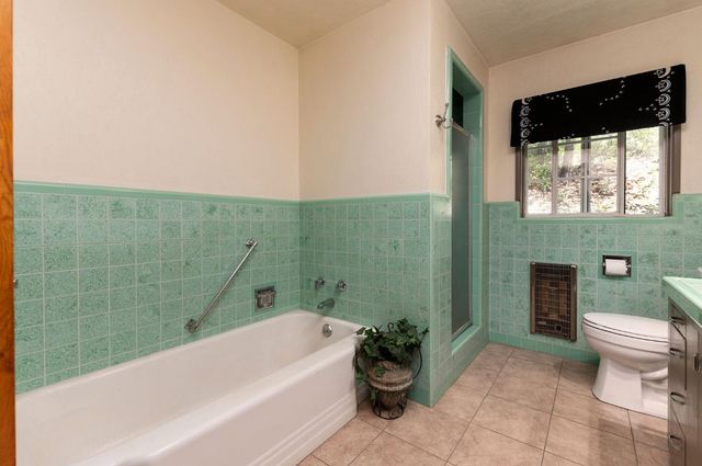 2397 Cedar Ln, Arnold, CA 95223