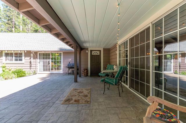 2397 Cedar Ln, Arnold, CA 95223