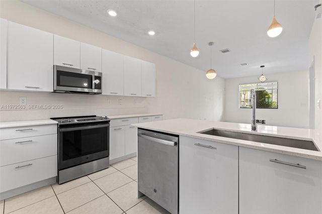 4546 NW 83rd Ave 4546, Doral, FL 33166