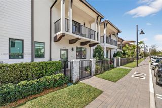 4546 NW 83rd Ave 4546, Doral, FL 33166