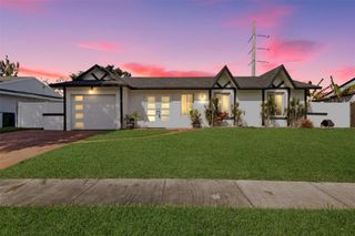 9231 N Cypress Circle, Miramar, FL 33025