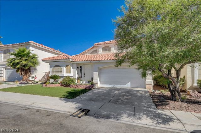8752 Autumn Wreath Avenue, Las Vegas, NV 89129