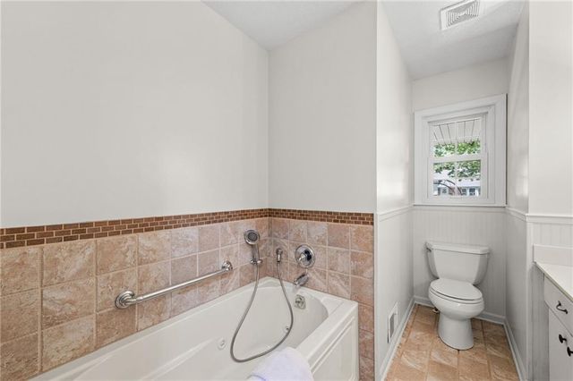 5118 Osage Avenue, Kansas City, MO 64133