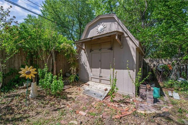 5118 Osage Avenue, Kansas City, MO 64133