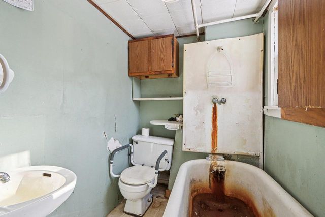 W365S8651 Highway 67, Eagle, WI 53119