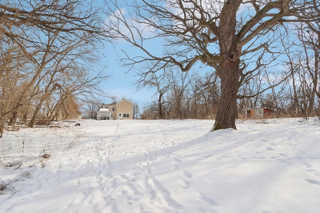 W365S8651 Highway 67, Eagle, WI 53119