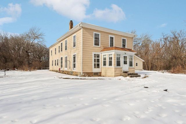 W365S8651 Highway 67, Eagle, WI 53119