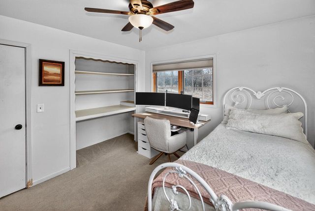 308 Prairie View DRIVE, North Prairie, WI 53153